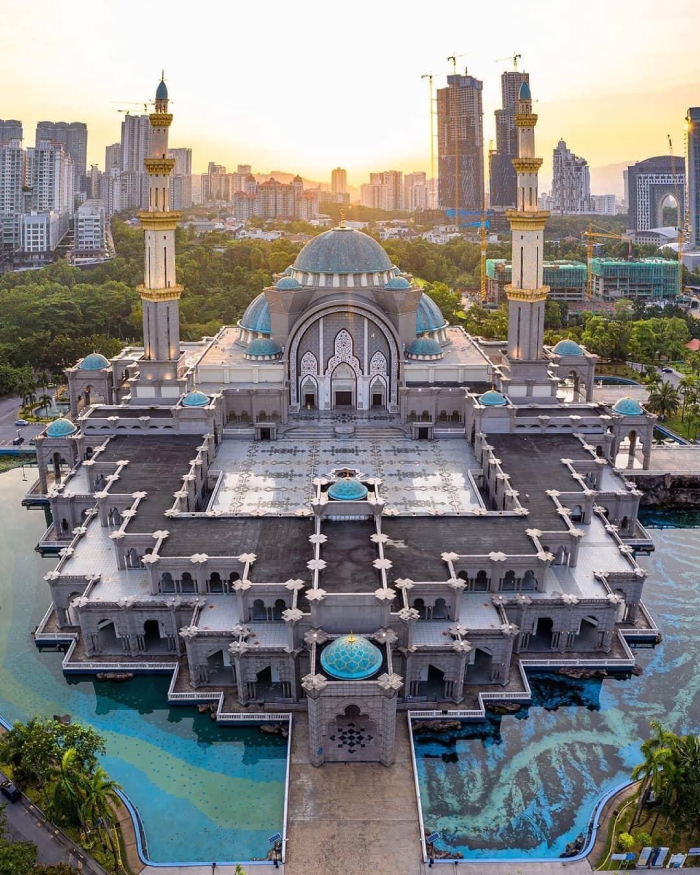 Federal Territory Mosque