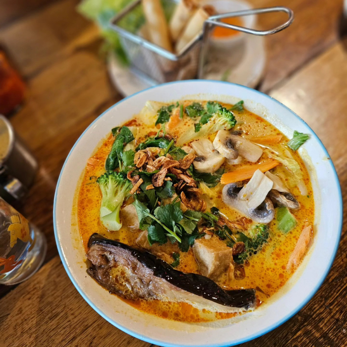 bún laksa